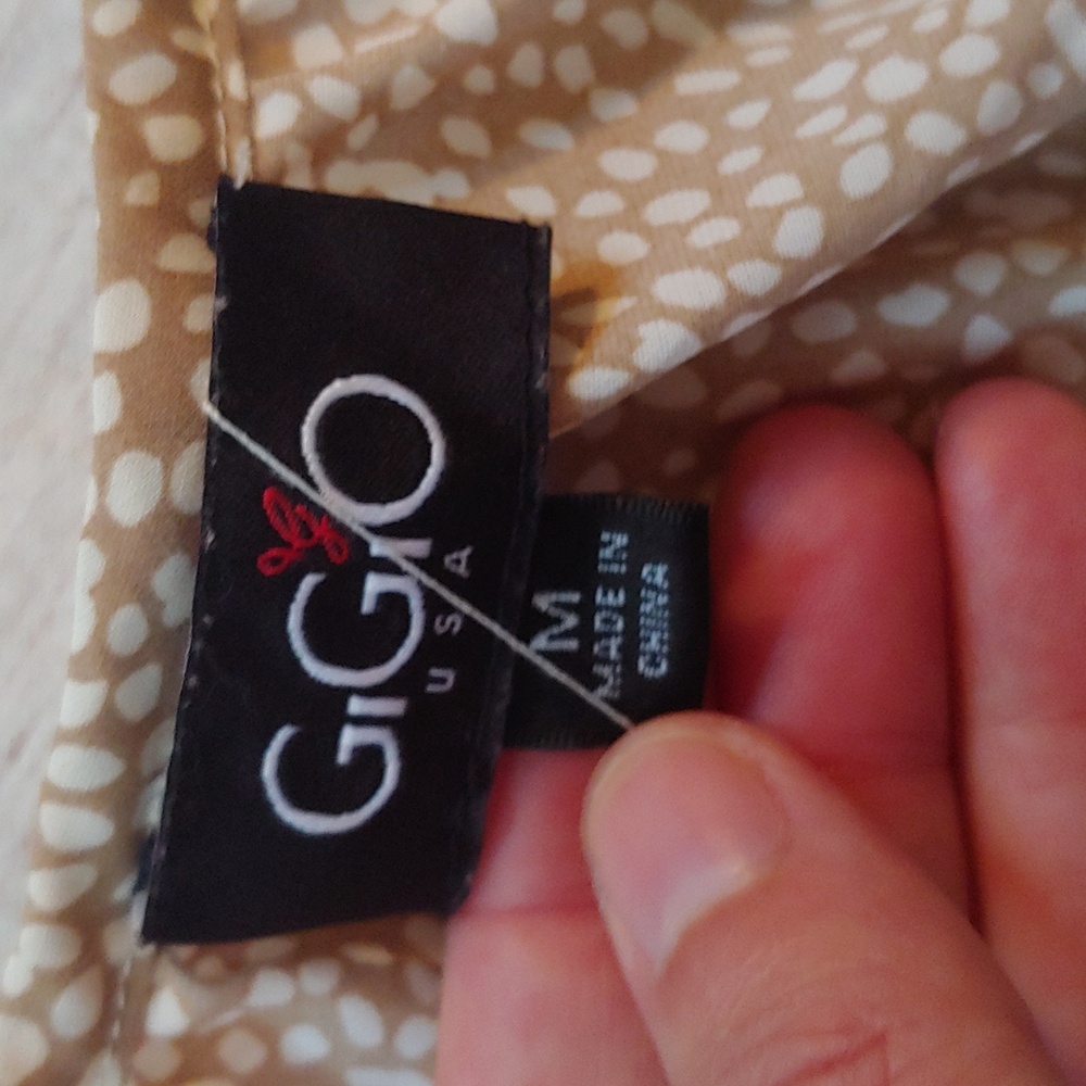 GIGIO FLOWY FLORAL PATCHWORK TOP - Picture 5 of 8
